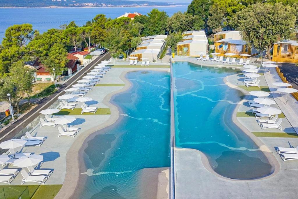 Sea House Pool & Jacuzzi - Privilege Point Camping & Villas Selce Eksteriør billede